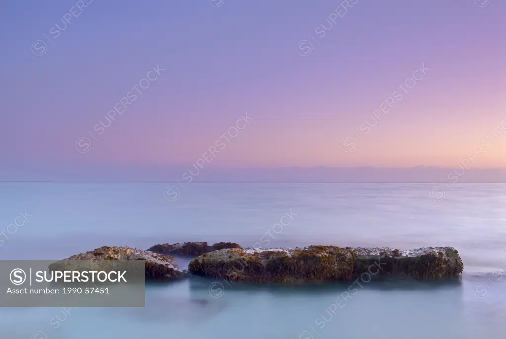 Daybreak on the Atlantic Ocean on the island of Cayo Santa Maria in the Jardines del rey archipelago, Cuba. The Jardines del rey is a UNESCO World Bio...