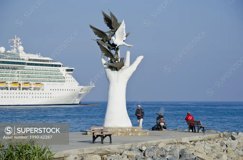 Hand of Peace Monument, cruise ship, Kusadasi, a resort town on Turkey´s Aegean coast in Aydin Province