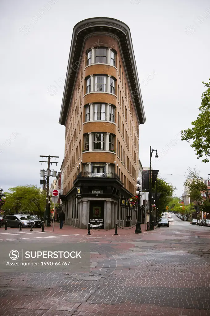 Hotel Europe is a triangular heritage building or ´Flat_iron´ found in Gastown. It was built in 1909 in Vancouver, BC Canada