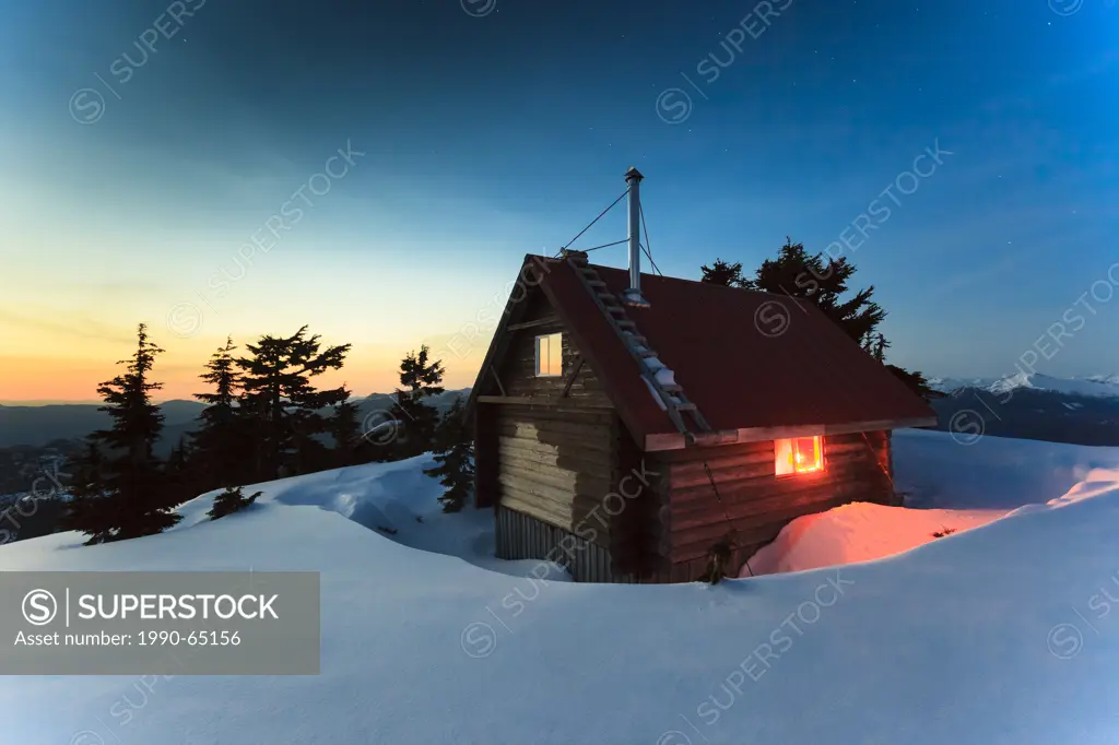 Mt. Steele cabin at night, Tetrahedron Provincial park British Columbia, Canada.