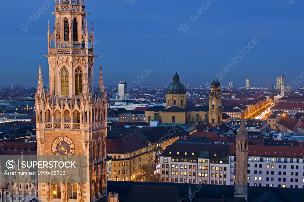 Main tower of the Neues Rathaus New City Hall at dusk in the City of München Munich, Bavaria, Germany, Europe.