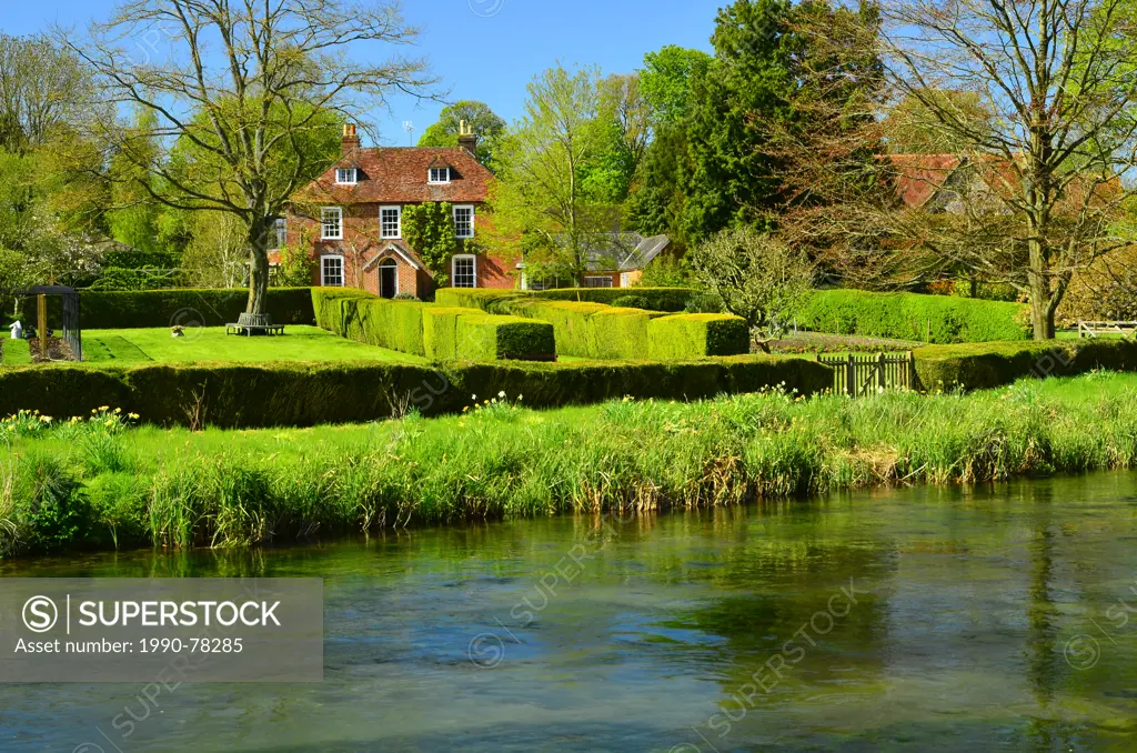 Country estate, Avon River, Chalkstreams, England