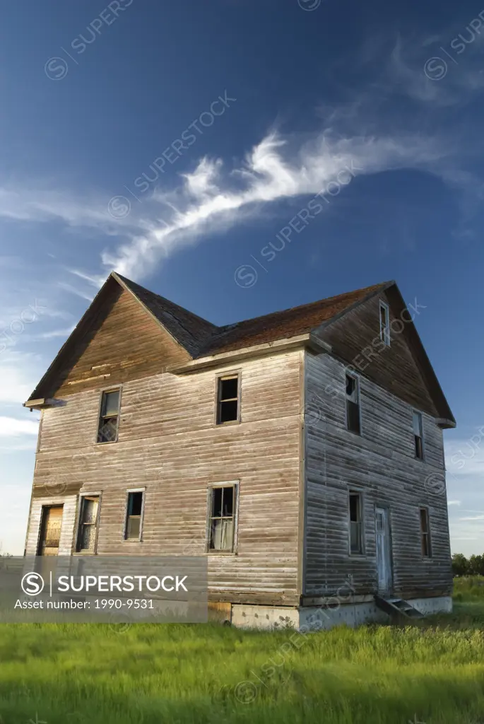 Abandoned house, southern Saskatchewan, Canada