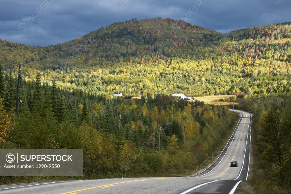 Road between Les boulements and Saint_Hilarion, Quebec, Canada.