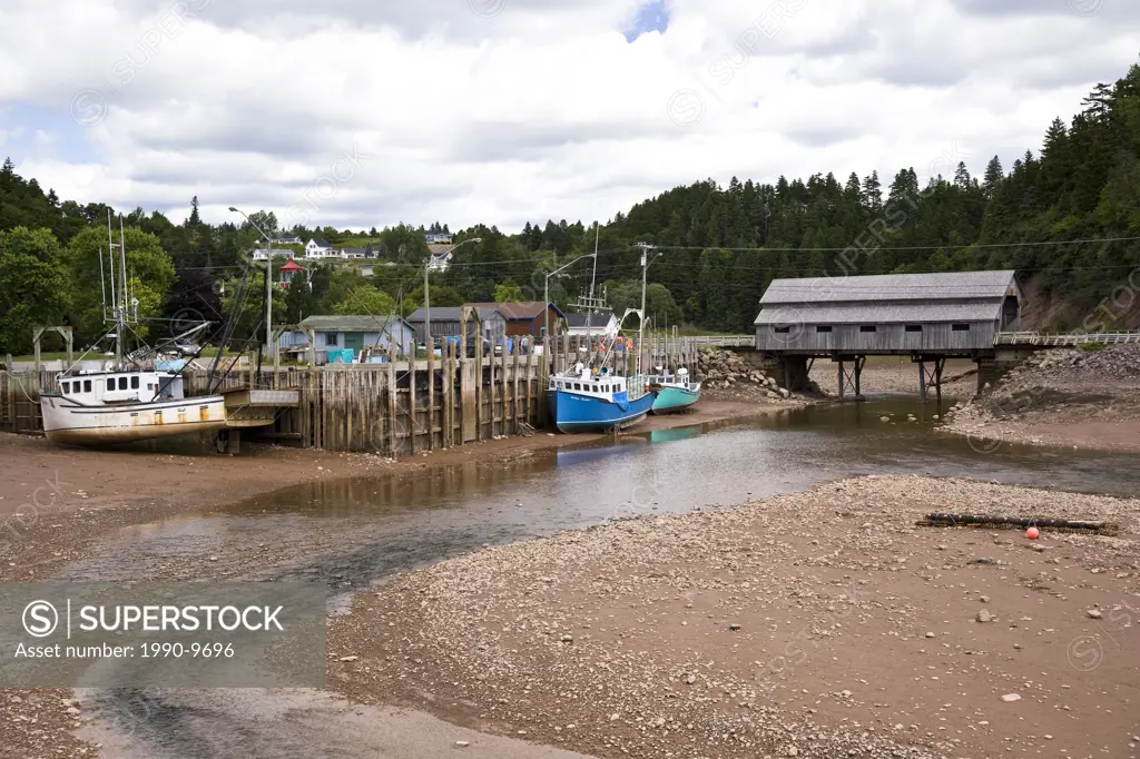 St Martin´s wharf at low tide, New Brunswick, Canada