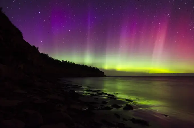 Northern Lights, Aurora Borealis, North Rustico, Prince Edward Island National Park, Prince Edward Island, Canada, night, stars