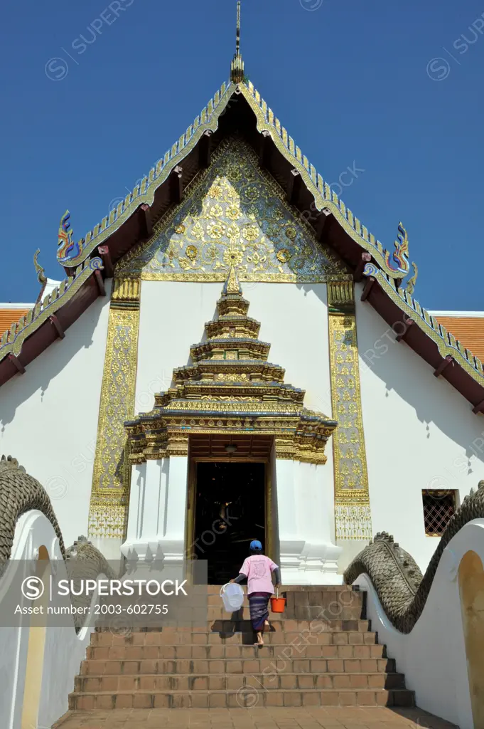 Thailand, Nan, Thai Buddhist Monastery Wat Phumin, founded in 1596