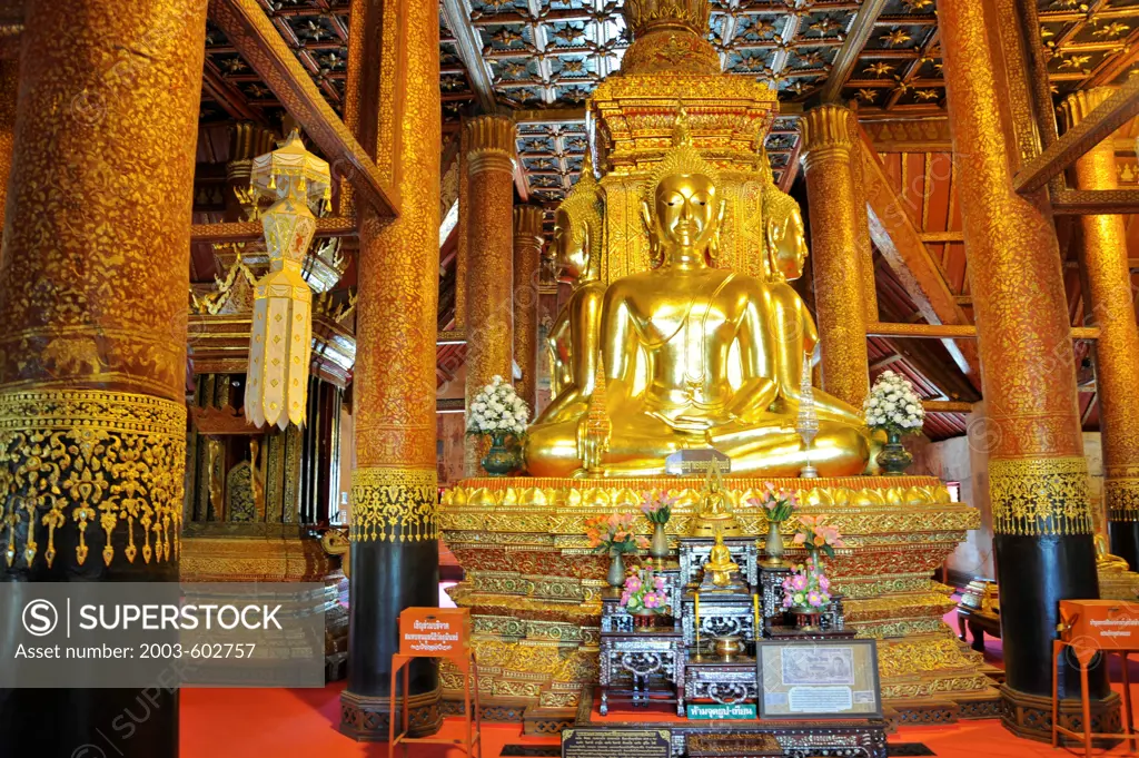 Thailand, Nan, Shrine of 4 Buddhas inside Wat Phumin, founded in 1596