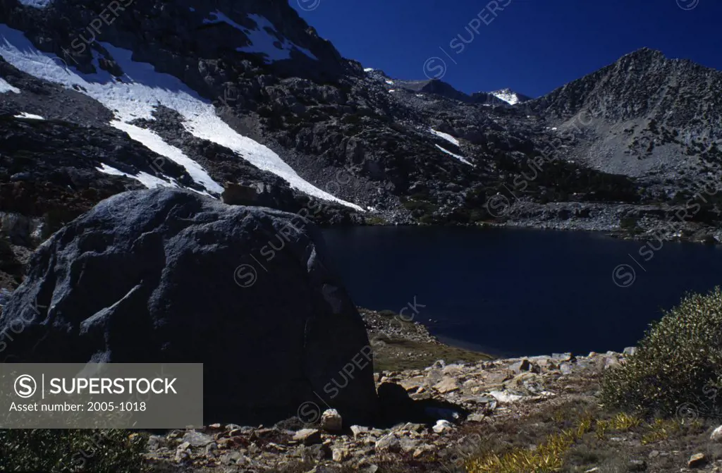 Saddle Rock Lake John Muir Wilderness California USA