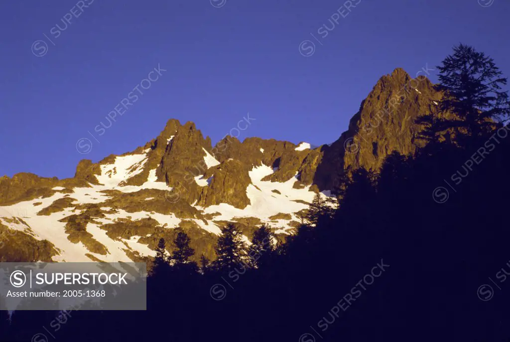 Low angle view of mountains, Mount Ritter, Californian Sierra Nevada, California, USA