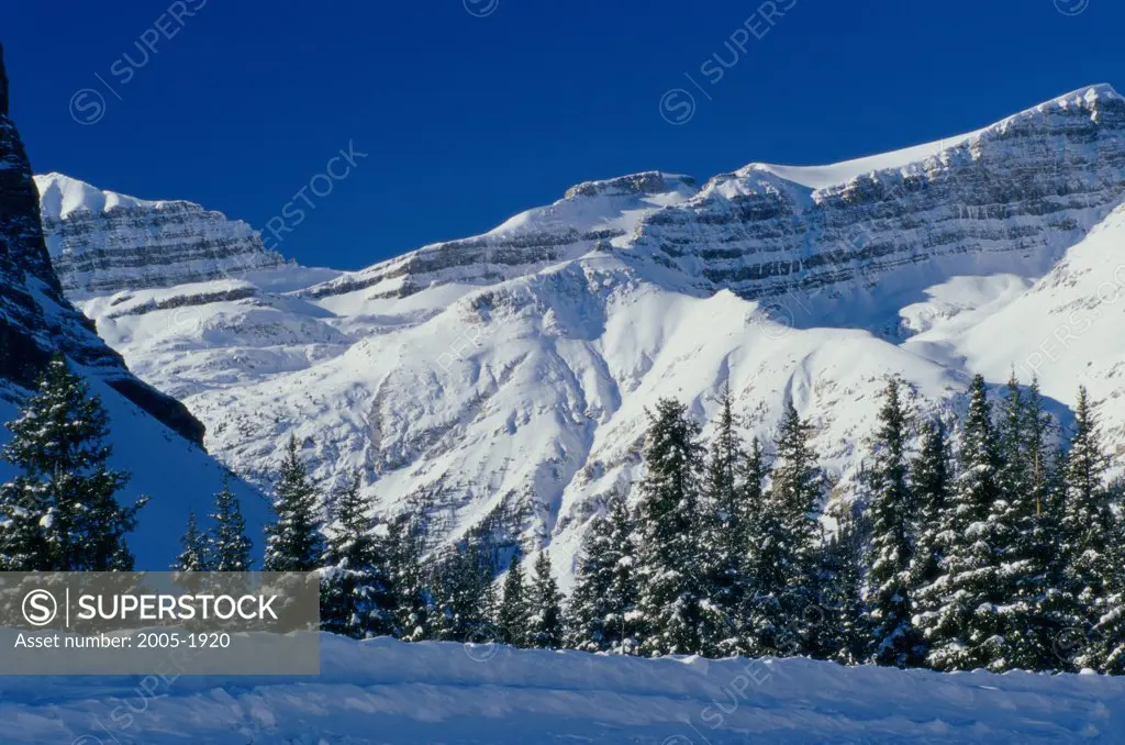 Panoramic view of snowcapped mountains, Mount Jimmy Simpson, Banff National Park, Alberta, Canada