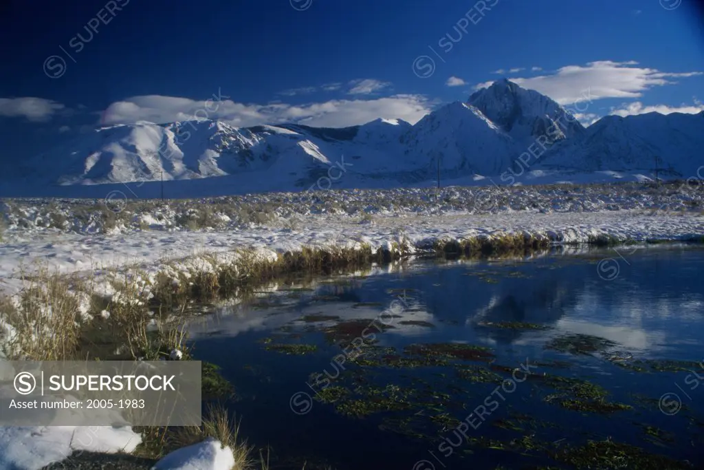 Panoramic view of snow covered mountains, Mount Morrison, Californian Sierra Nevada, California, USA