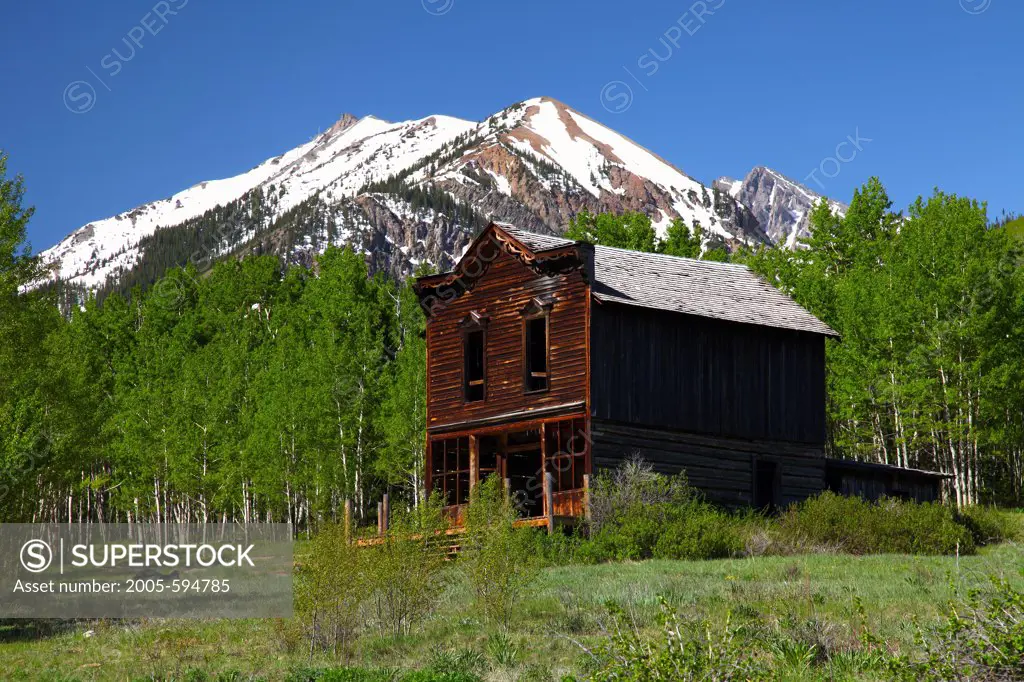 USA, Colorado, White Mountain National Forest, Ashcroft, Ghost town hotel