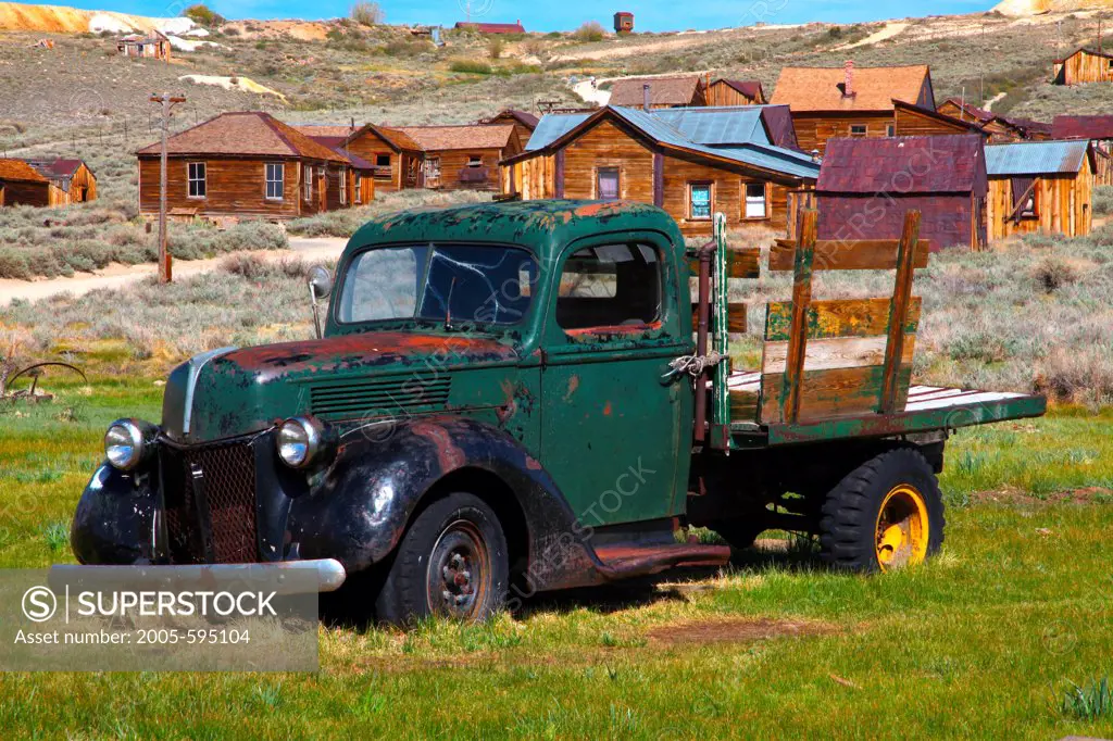 USA, California, Sierra Nevada, Bodie Ghost Town State Historical Park, Old Truck