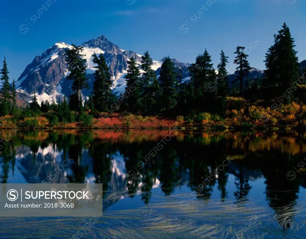 Panoramic view of Mount Shuksan, North Cascades National Park, Washington, USA