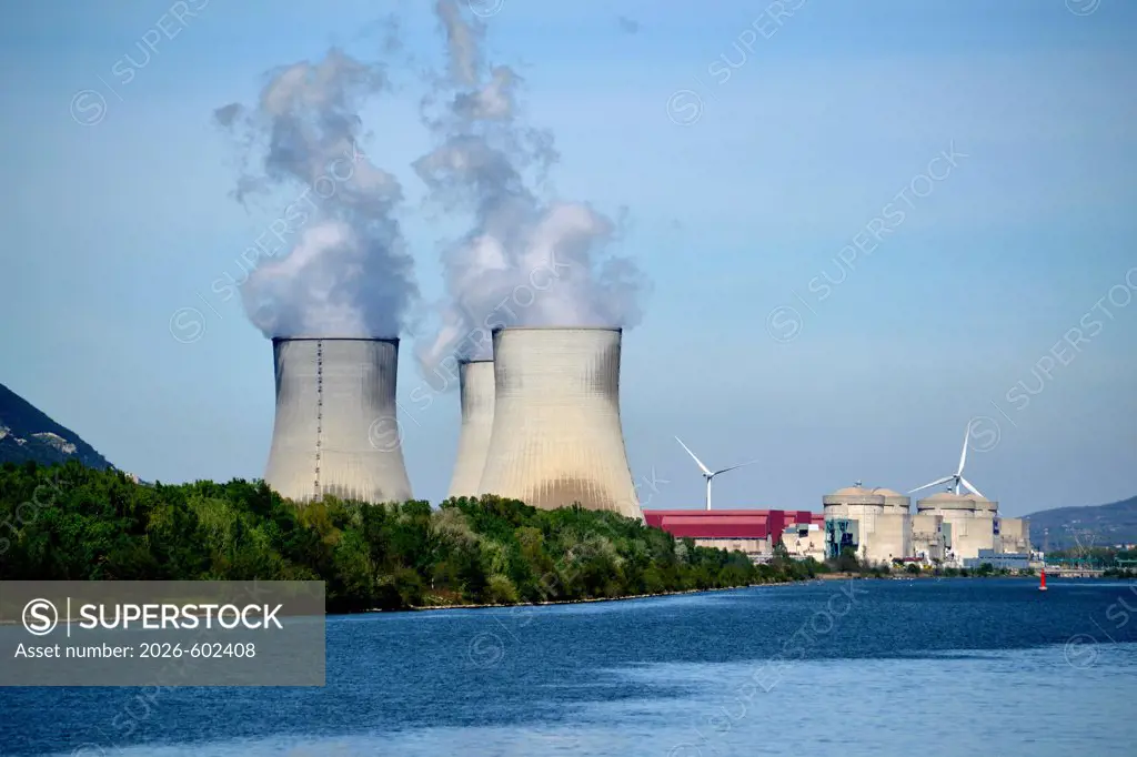 Nuclear power station at a riverside, Cruas Nuclear Power Station, Rhone River, Cruas, Meysse, Ardeche, Rhone-Alpes, France