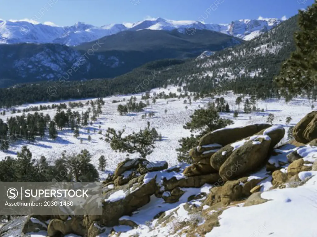 High angle view of rocks on a snow covered mountain, Rocky Mountain National Park, Colorado, USA