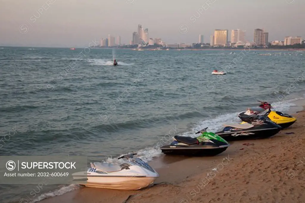 Thailand, Pattaya, View of city and jet ski on Pattaya Beach