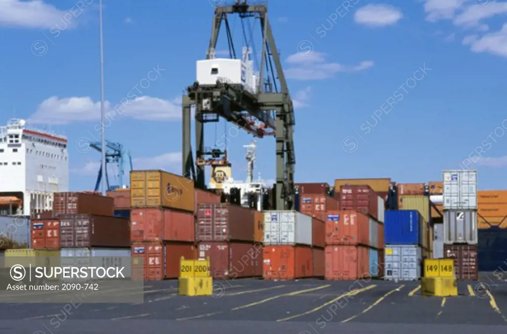 Container ShippingPort NewarkNew JerseyUSA