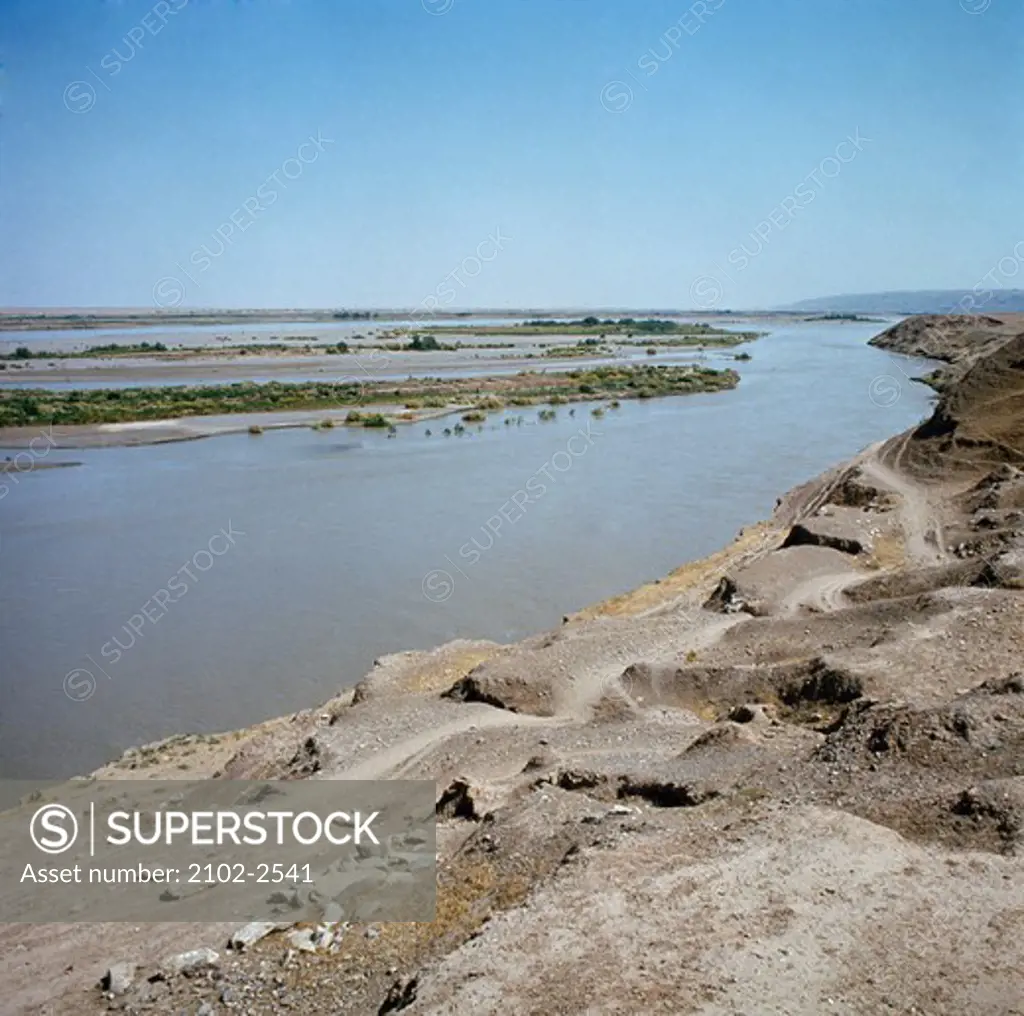 Iraq, Landscape with Tigris River