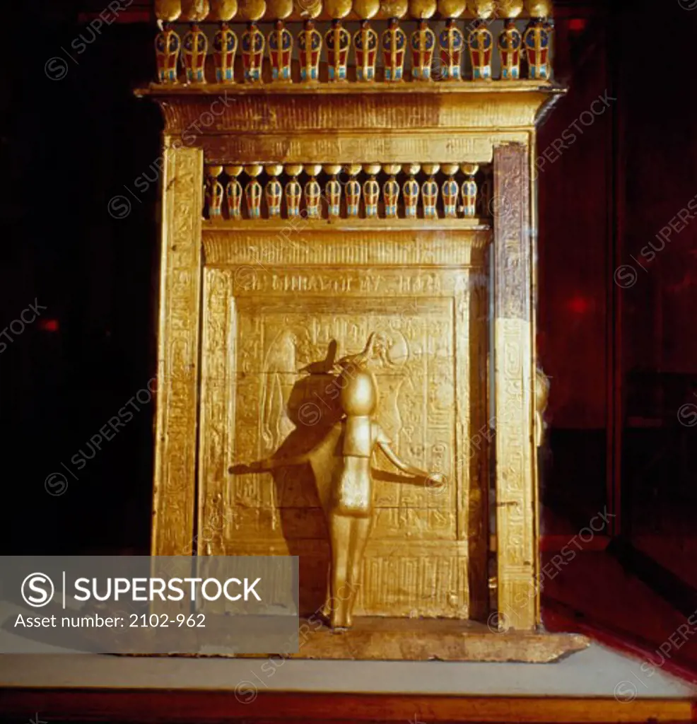 Gold Urn of Tutankhamun Egyptian Art Egyptian National Museum, Cairo, Egypt 