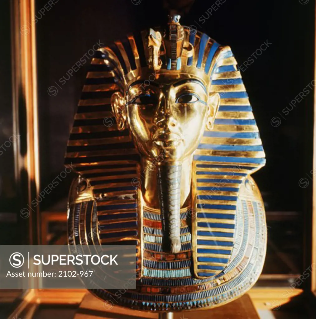 Gold Mask Of Tutankhamun  Egyptian Art(- ) Egyptian Museum, Cairo, Egypt 