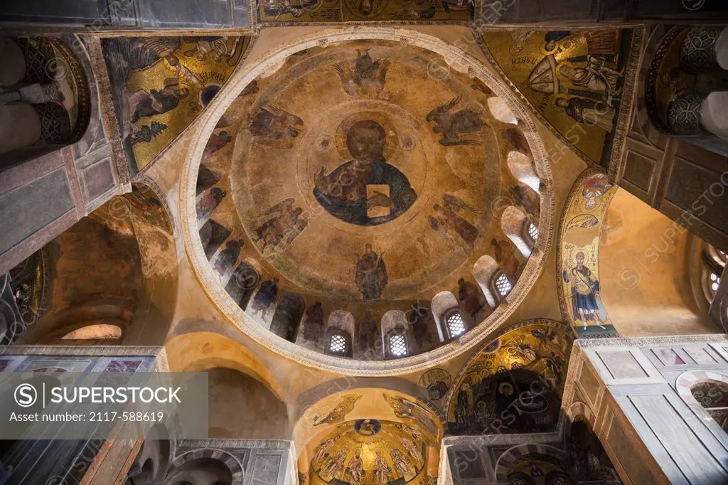 Greece, Osios Loukos, Inside dome in monastery of Luke Healer