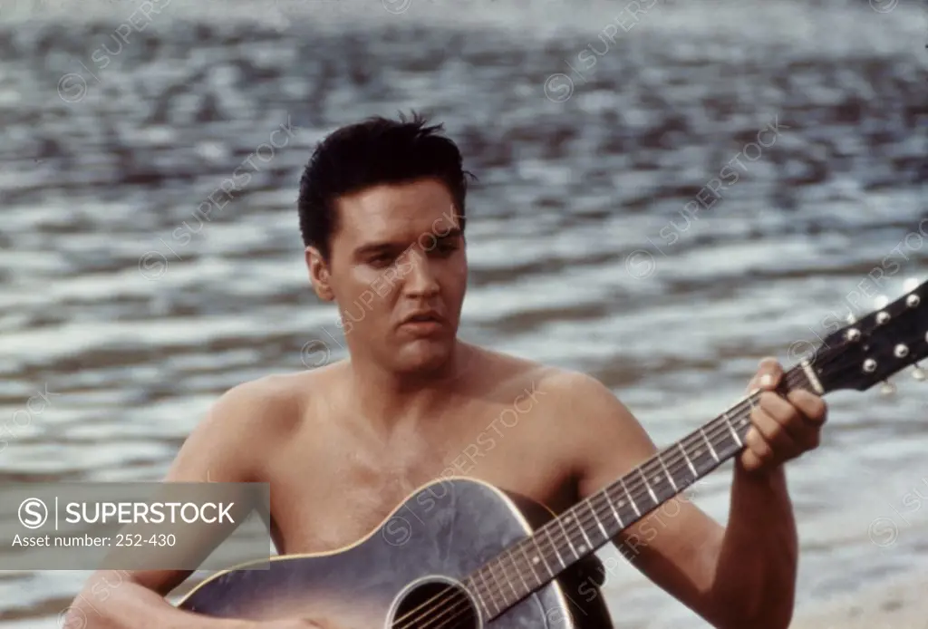 Elvis Presley Musician/Actor 1935-1977 