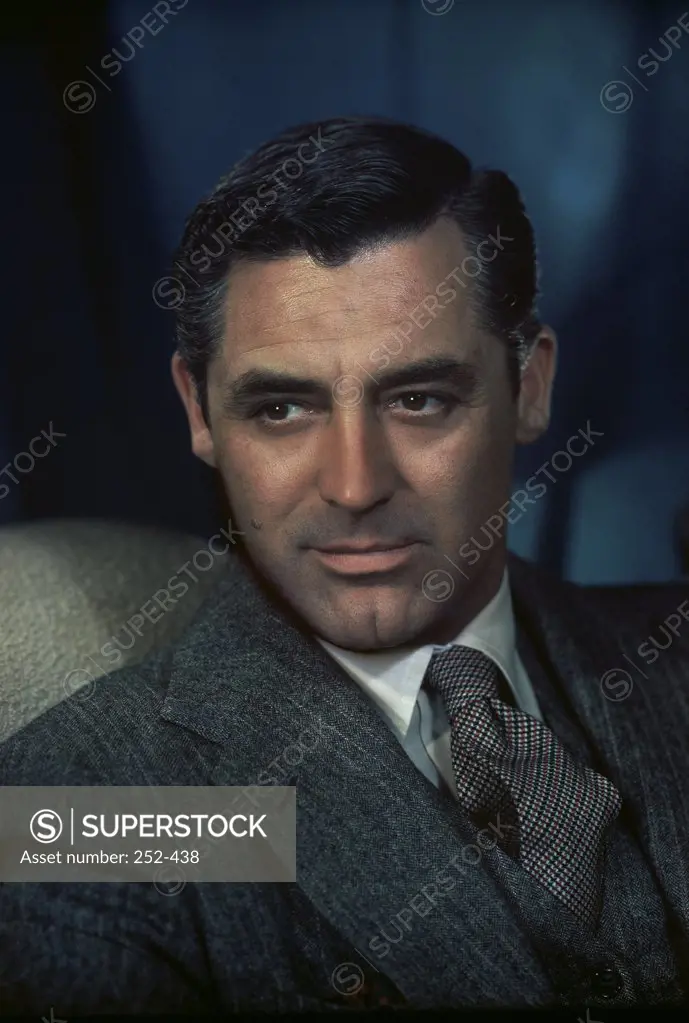Cary Grant  1942      