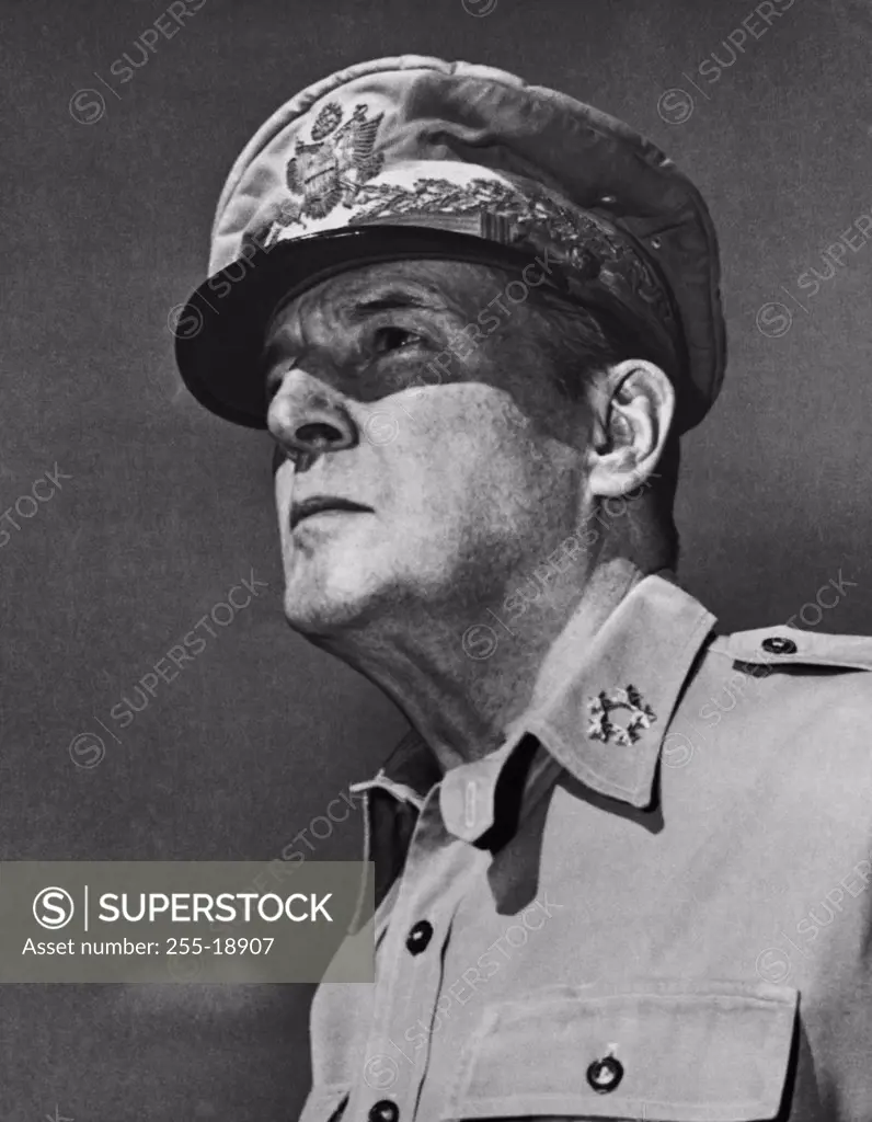 General Douglas MacArthur General U.S. Army (1880-1964)
