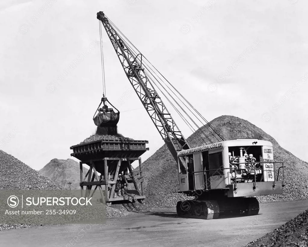 Crane loading coal
