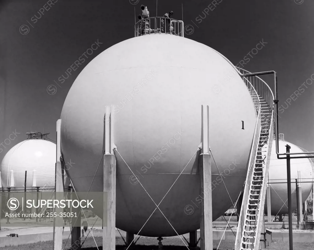 Horton Spheres at an oil refinery, Baton Rouge, Louisiana, USA