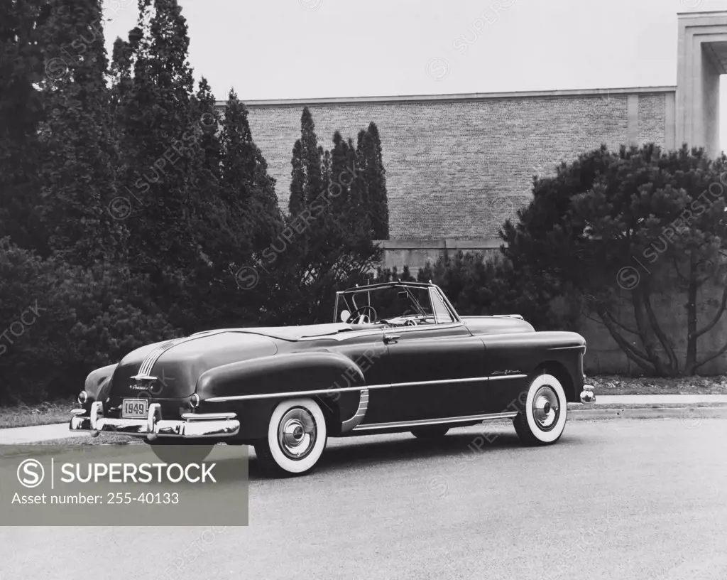 1949 Pontiac Chieftain De Luxe Convertible