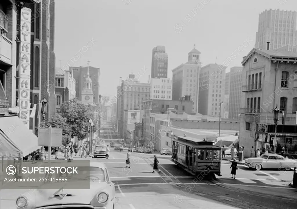 USA, California, San Francisco, Chinatown, Cable cars on California Street, car in foreground is on Grant Street
