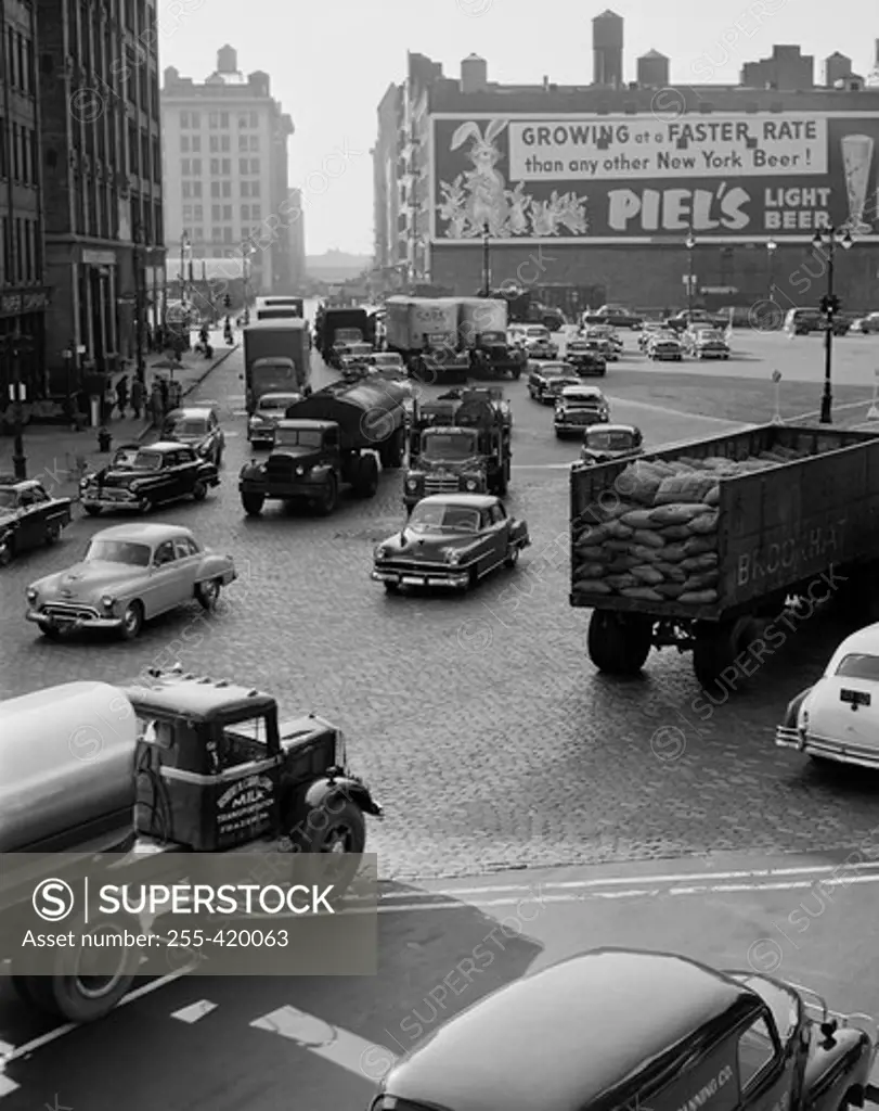 USA, New York State, New York City, traffic on Canal Street