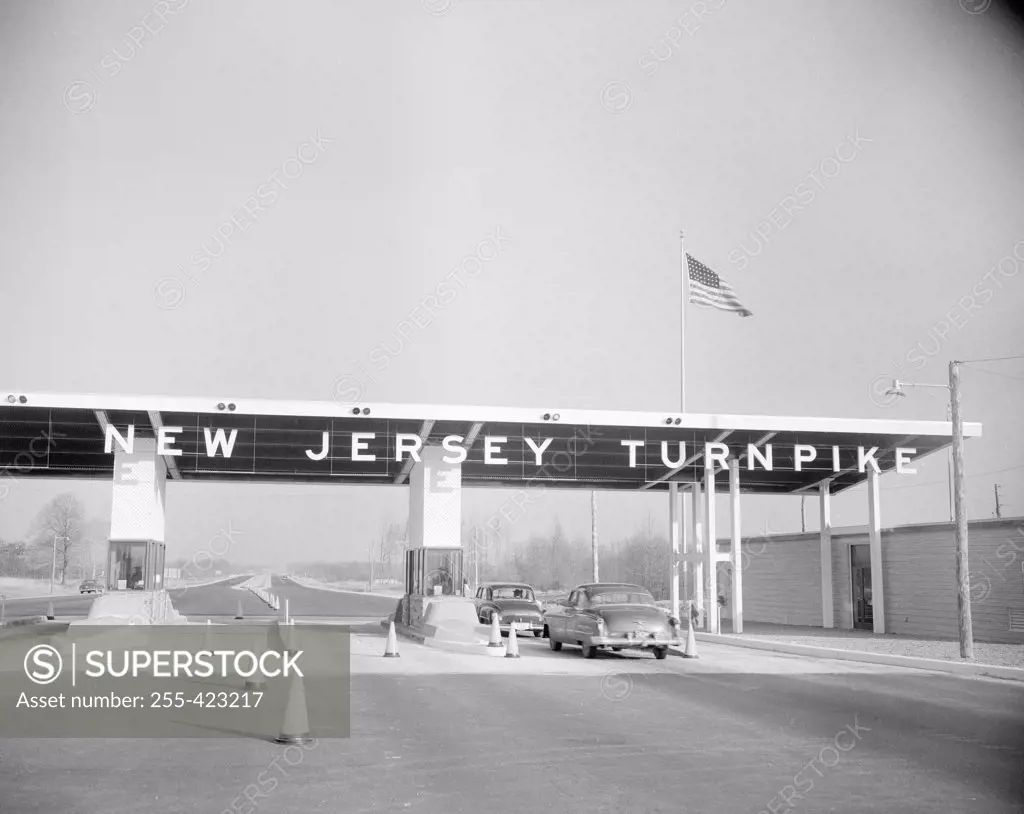USA, New Jersey, Entrance to Jersey Turnpike