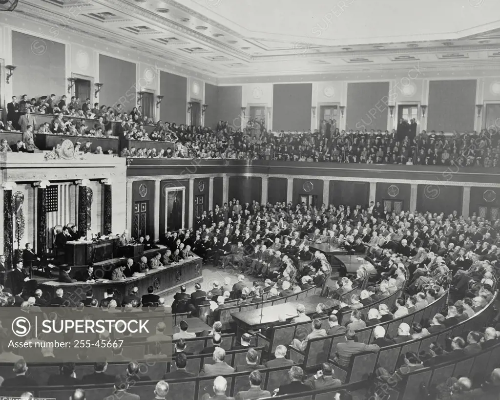 Vintage photograph. Joint session of Congress being addressed by President Dwight D Eisenhower