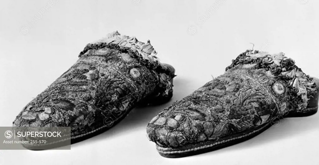 17th Century English costume shoes, USA, New York State, New York City, Metropolitan Museum of Art