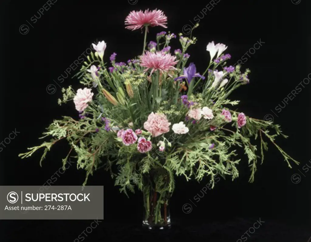 Close-up of a bunch of flowers in a vase
