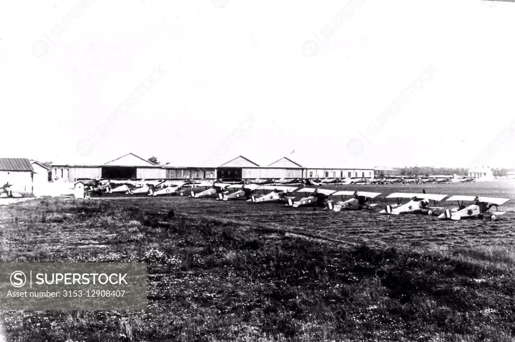 airport of Treviso with fighter airplanes in line, 1916