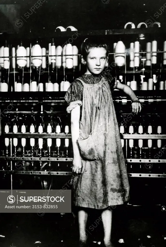 addie card, anaemic little spinner in north pownal cotton mill, vermont 1910, lewis wickes hine / library of congress / photri