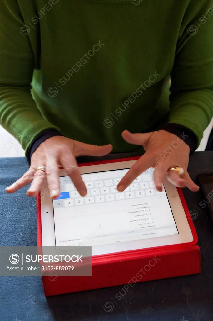 woman using ipad