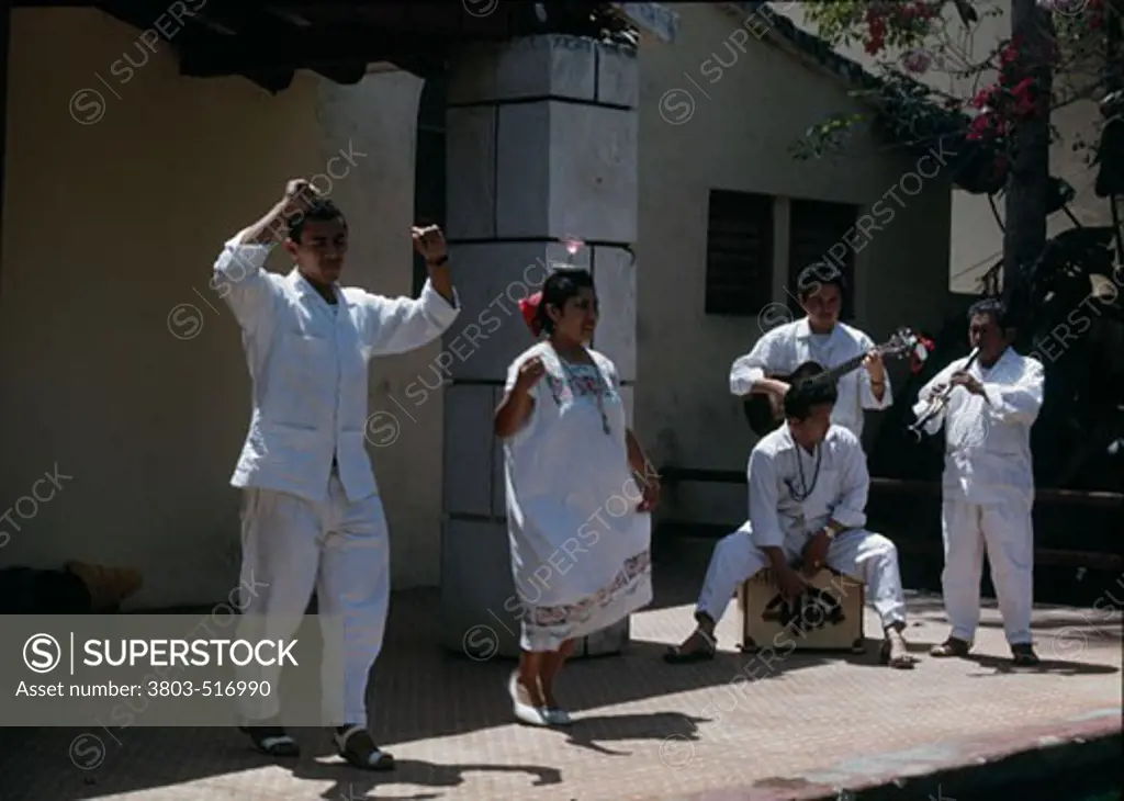 Folk Dance Yucatan Mexico