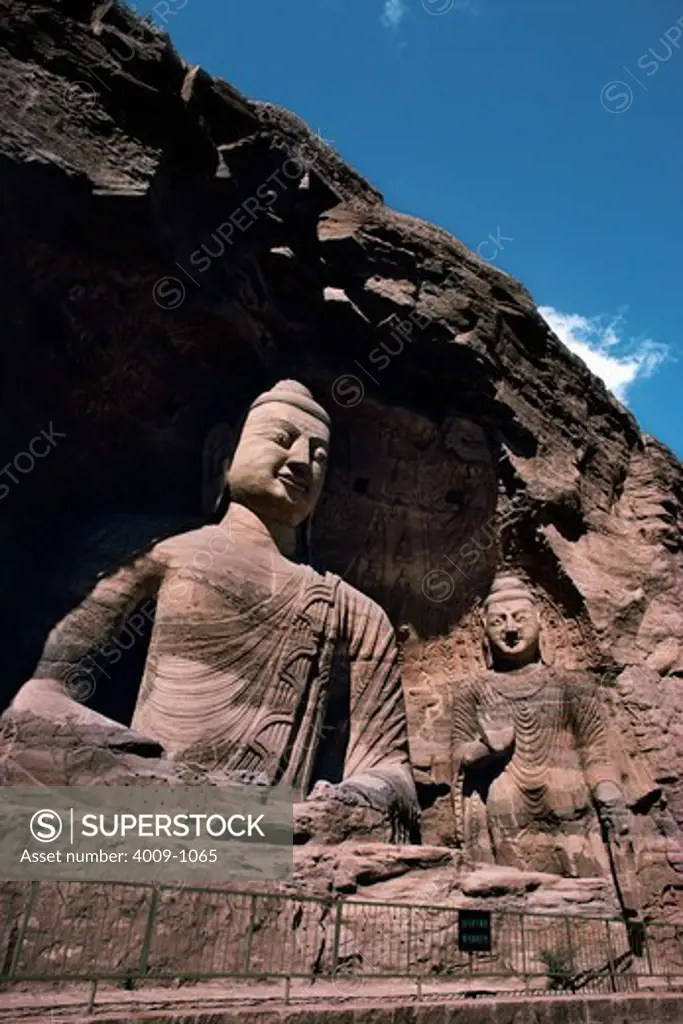 Buddha statues in caves, Yungang Buddhist Caves, Datong, China