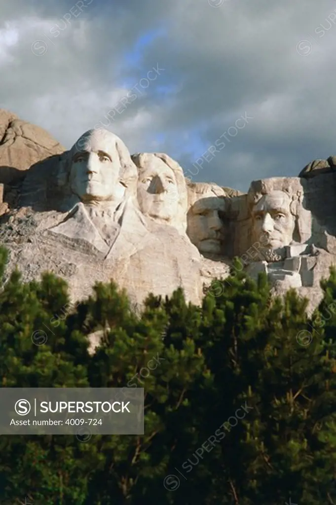Low angle view of a monument, Mt Rushmore National Monument, Rapid City, South Dakota, USA