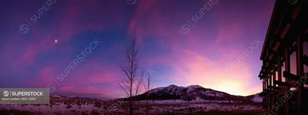 USA, Colorado, Crested Butte, Panoramic shot of house