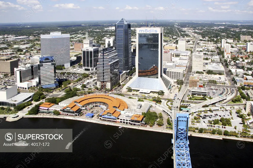 USA,   Florida,   Jacksonville,   Cityscape with downtown and Jacksonville Landing