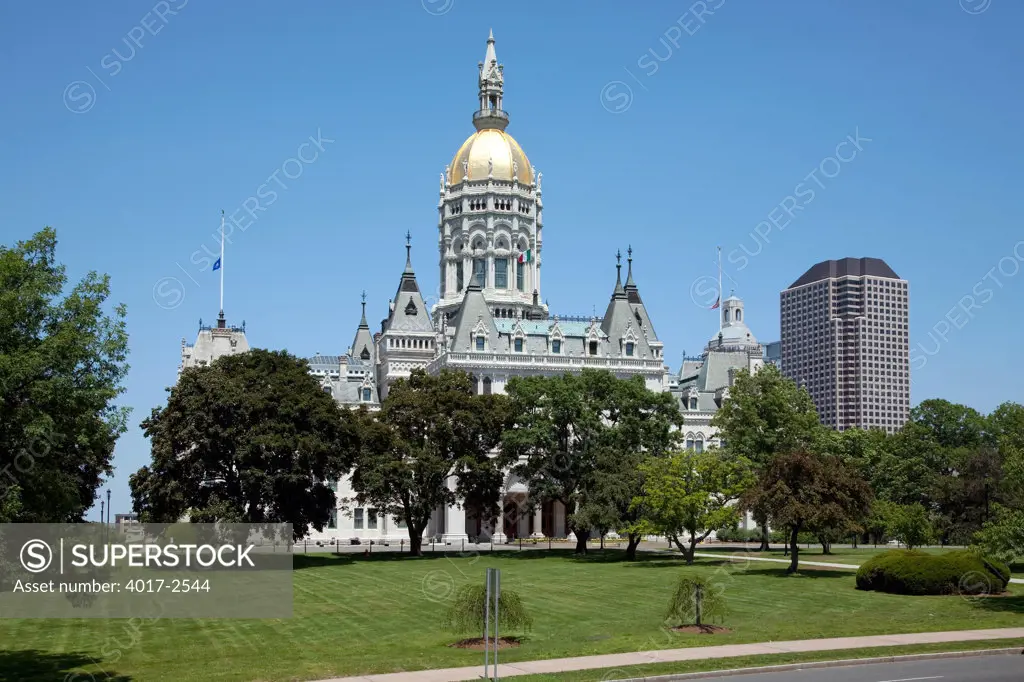 Government building in downtown, Connecticut State Capitol, Hartford, Connecticut, USA