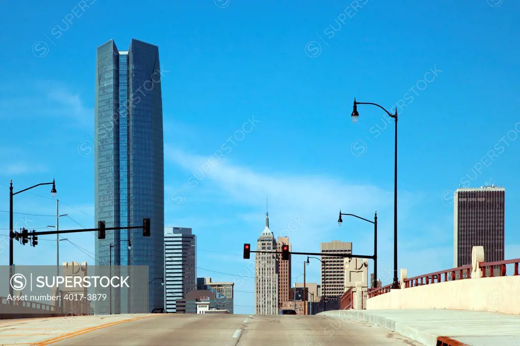 USA, Oklahoma, Oklahoma City, Approaching Downtown Oklahoma City