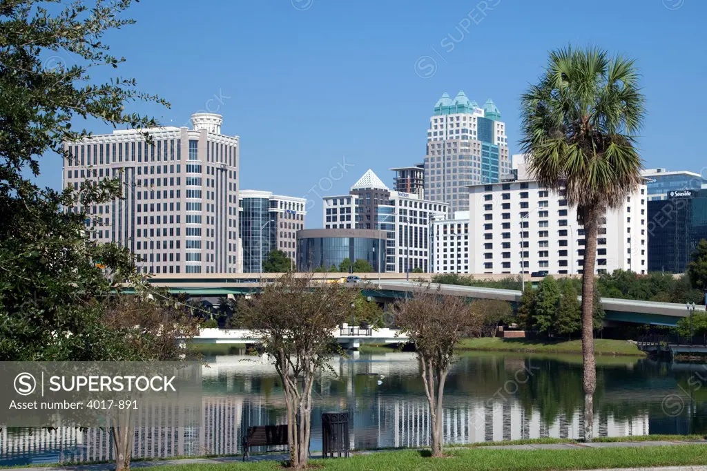 Orlando, Florida from downtwon park
